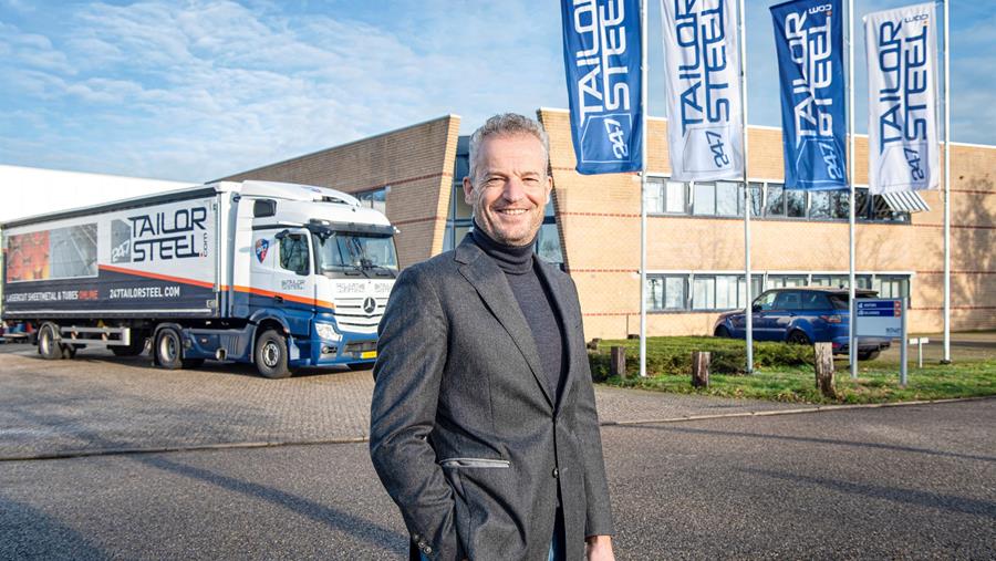 Le bol.com de l'industrie métallurgique