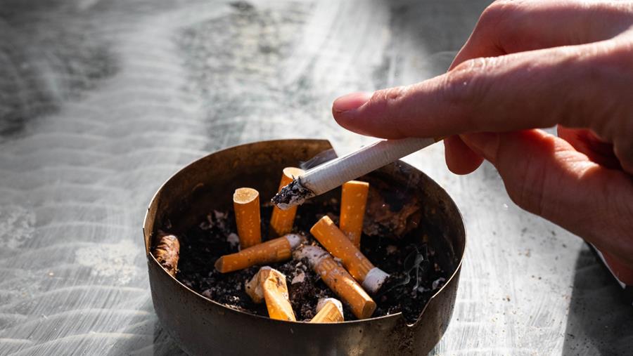 Tabaksverslaving onvoldoende aangepakt (Stichting tegen Kanker)