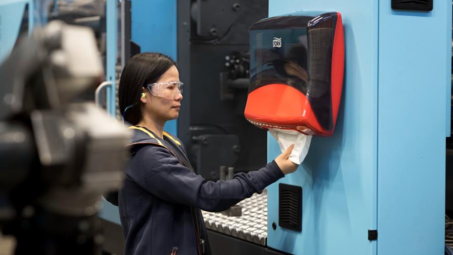 Réduire le gaspillage avec les chiffons de nettoyage Tork