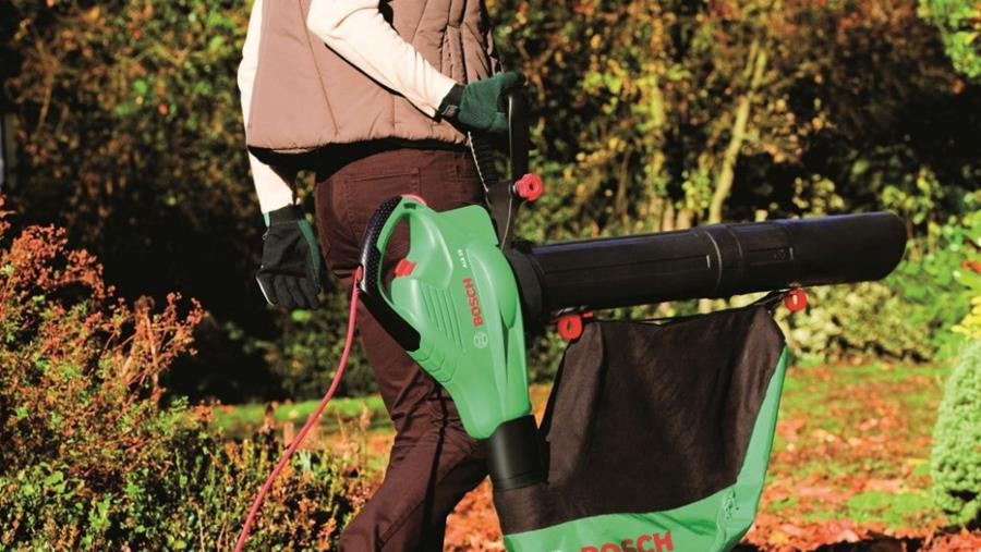Comment utiliser un souffleur de feuilles?