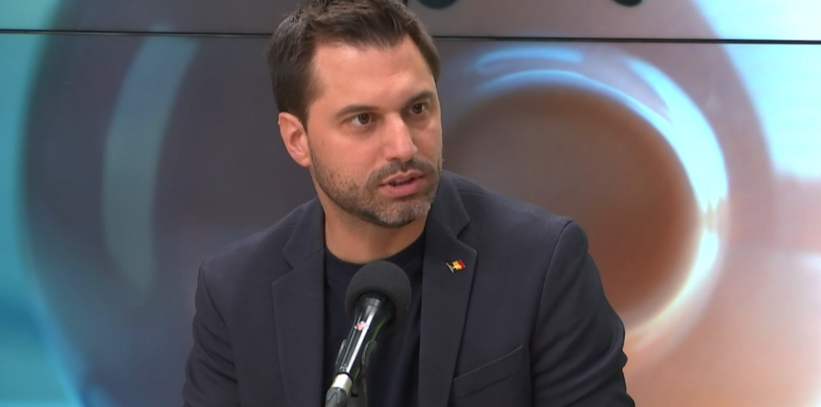 Bouchez wil artsen pro deo laten werken tijdens stages
